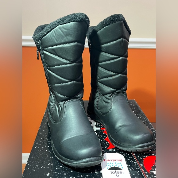 Totes Waterproof Boots 7M - Picture 2 of 8